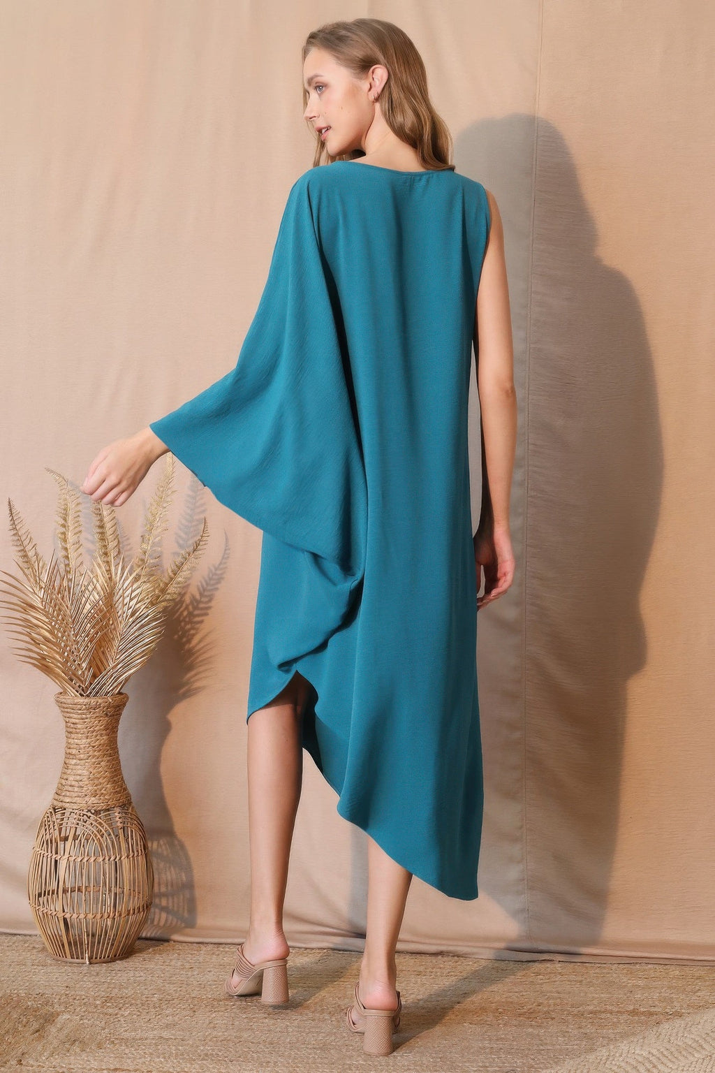 Matte Crepe One Sleeve Dress