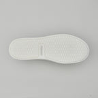 Skiff2 White Out